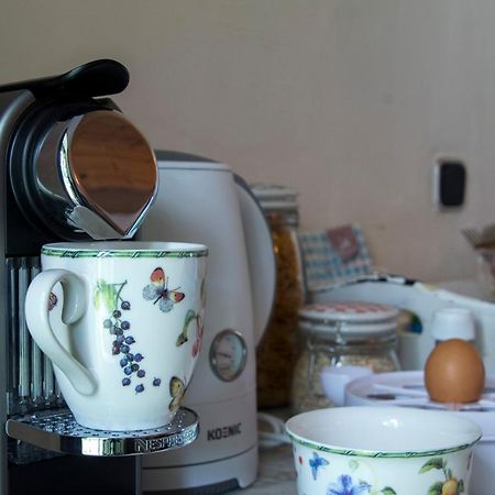 B&B Charming Farmhouse Prinsenbeek 外观 照片