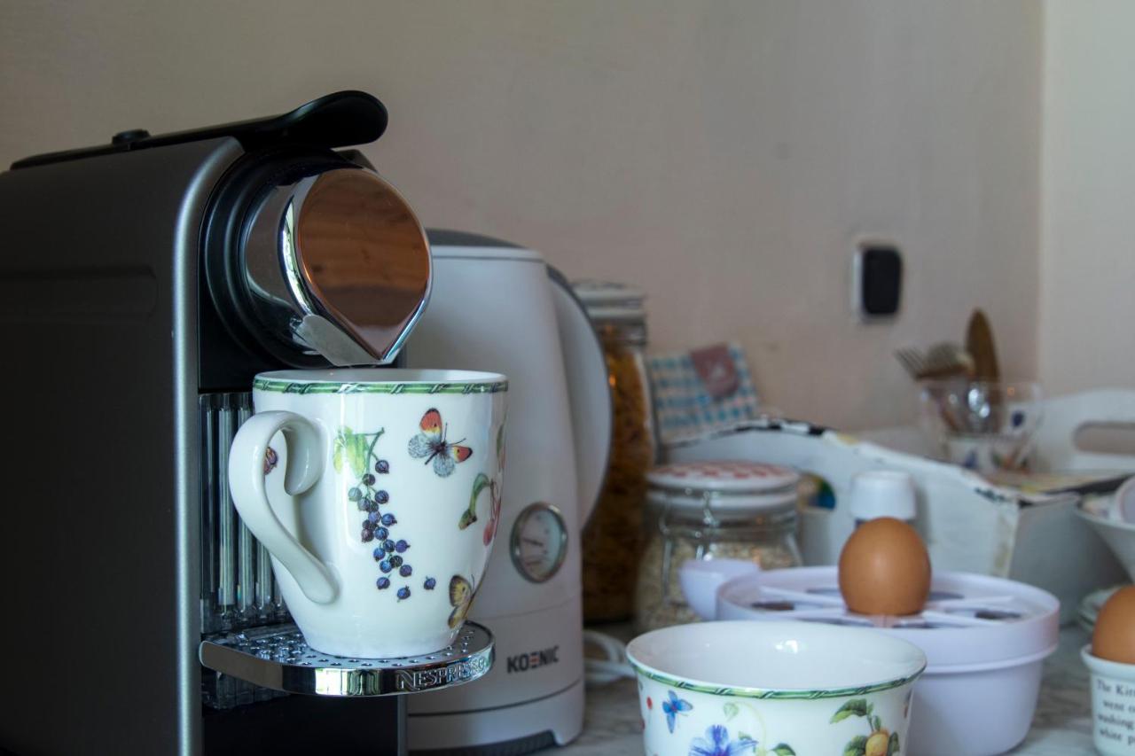 B&B Charming Farmhouse Prinsenbeek 外观 照片