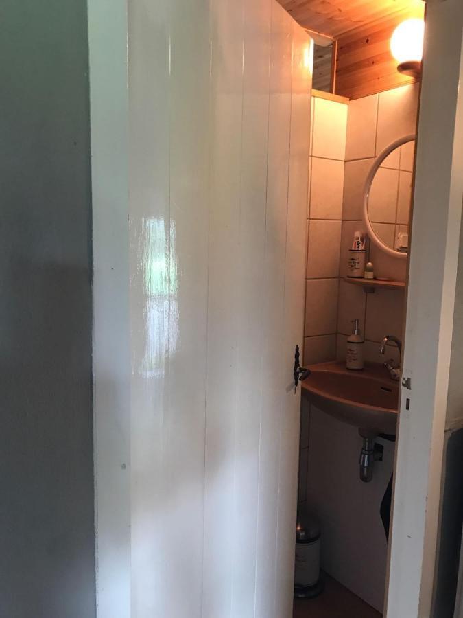 B&B Charming Farmhouse Prinsenbeek 外观 照片