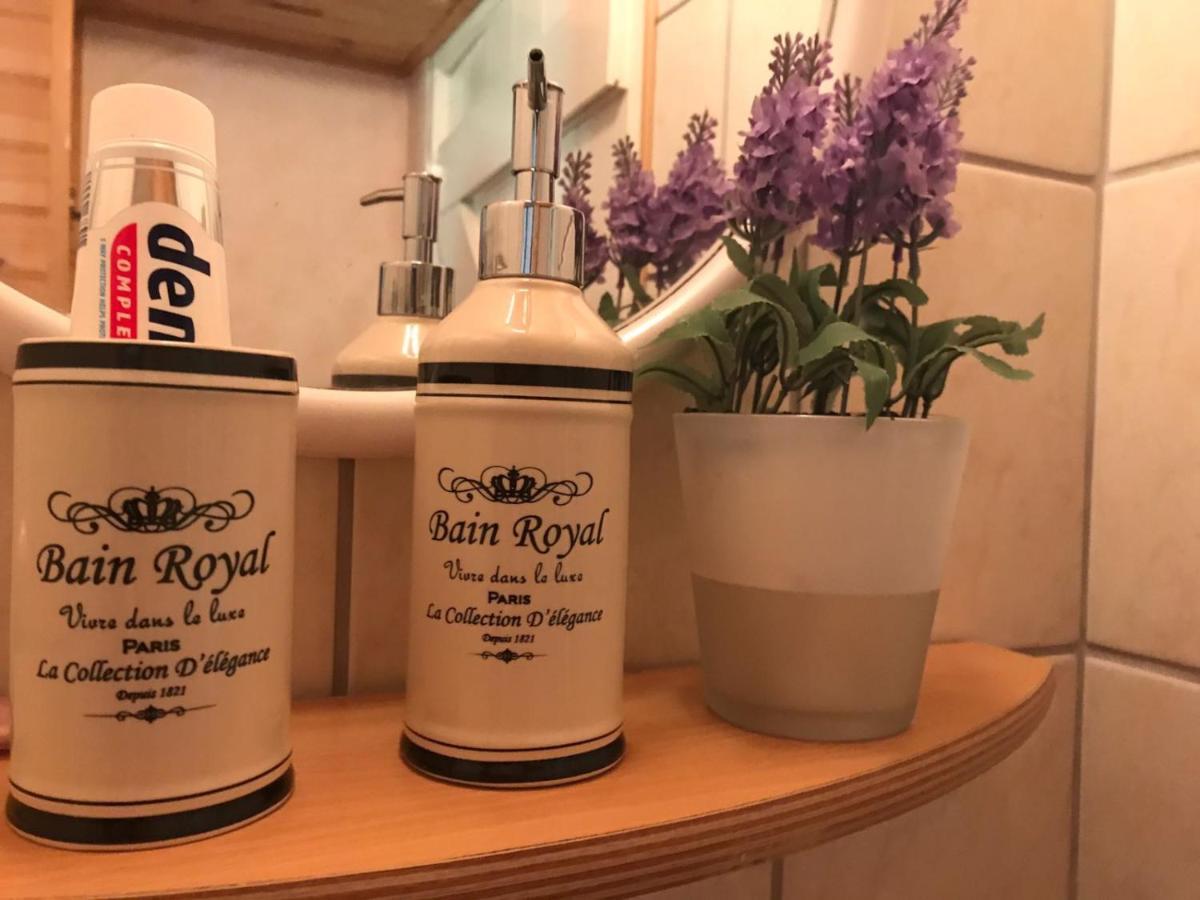 B&B Charming Farmhouse Prinsenbeek 外观 照片